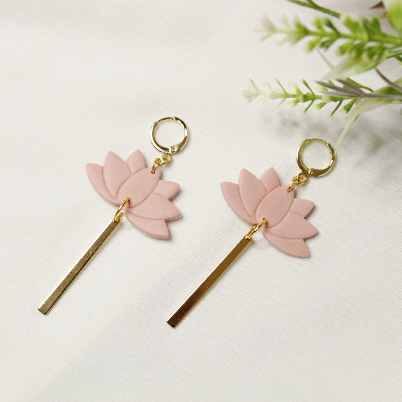 Lotus Dangles