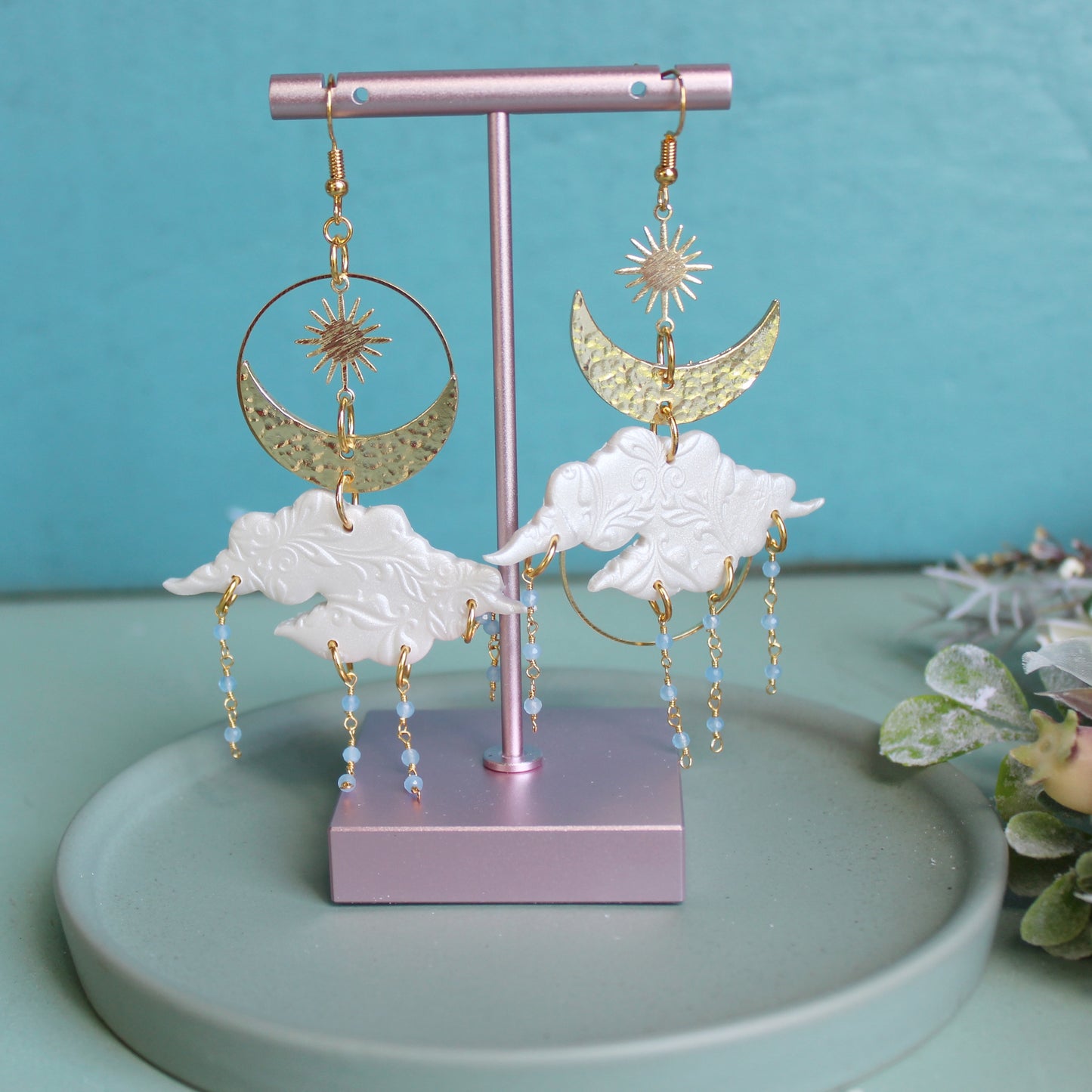 Mismatch Cloud Goddess