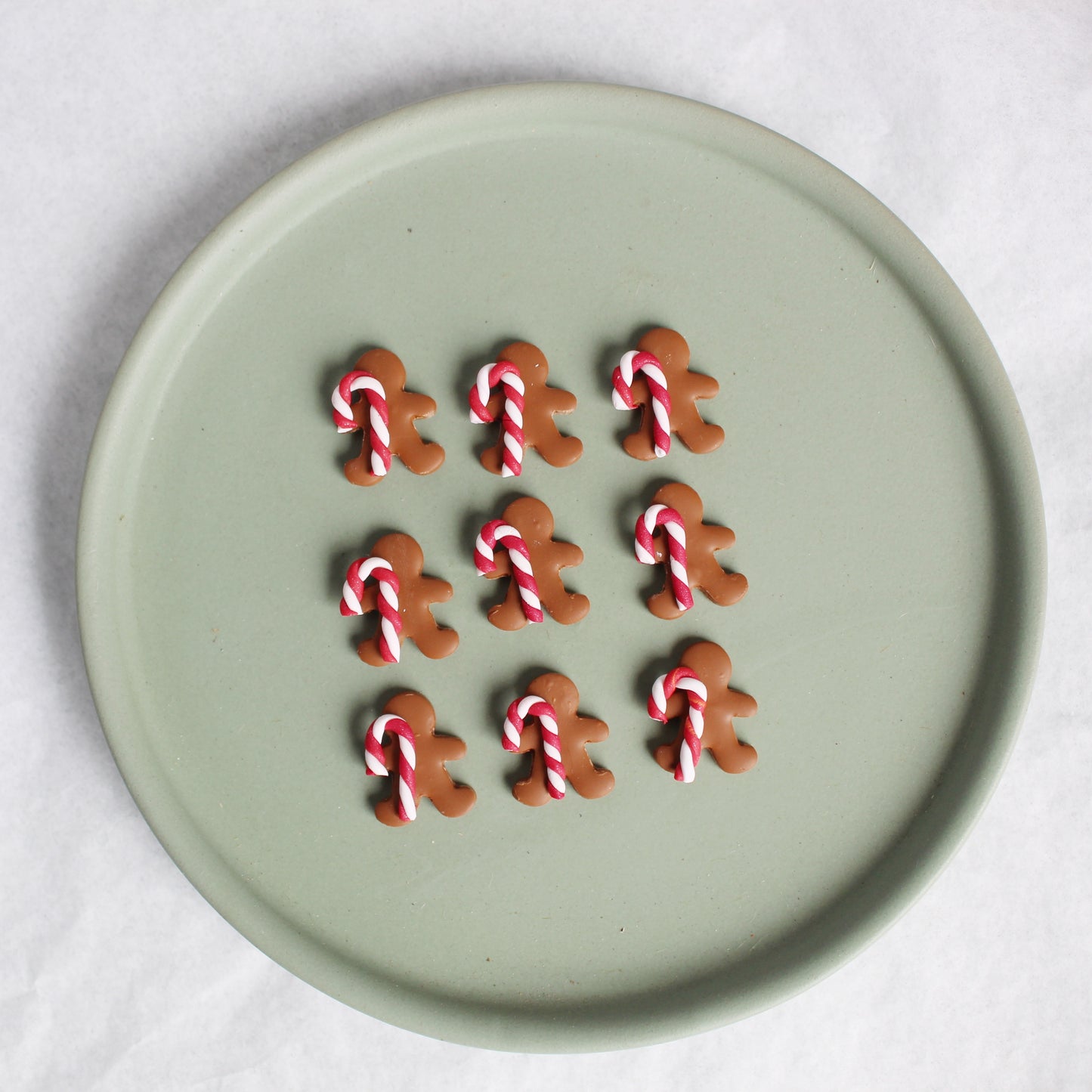 Gingerbread Studs