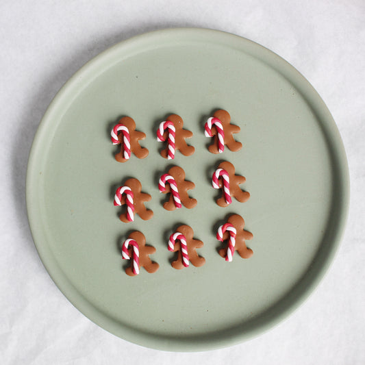Gingerbread Studs